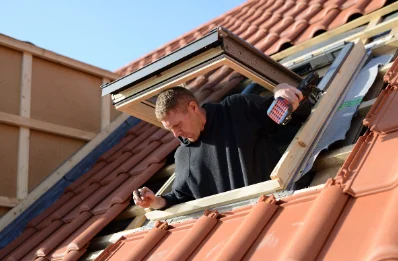 Pose de fenêtres de toit Velux à Bazeuge